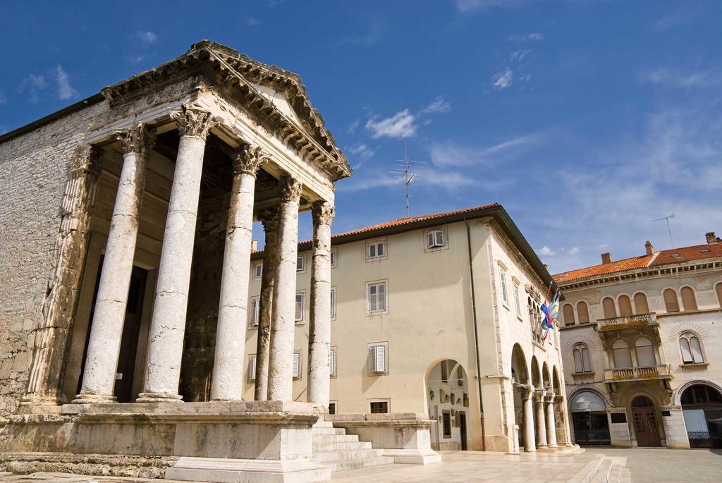 Old Town Uspon Apartment Pula Exterior photo